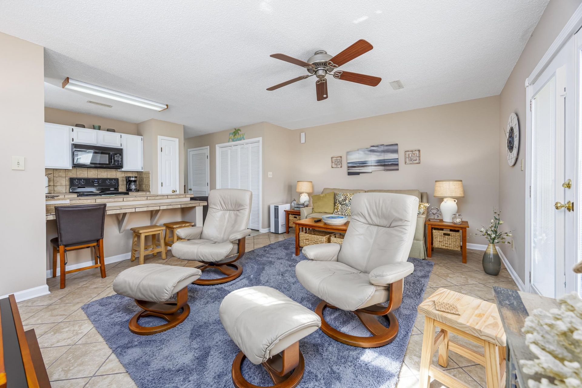 211 Double Eagle Dr.  Photo 7