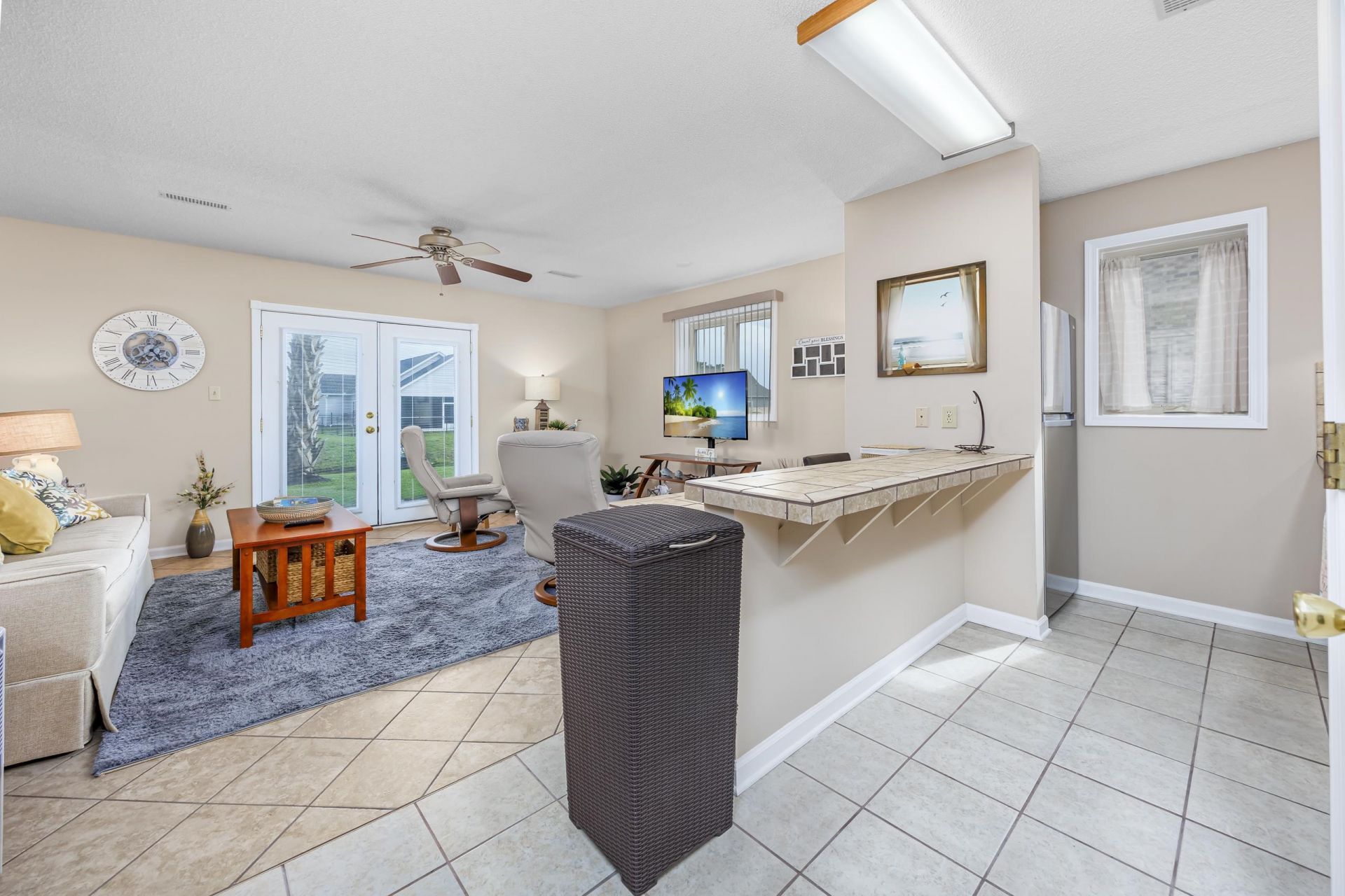 211 Double Eagle Dr.  Photo 8