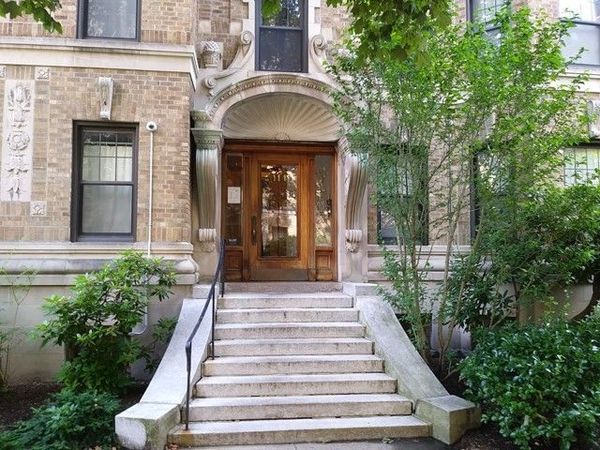 114 Riverway, Unit 20, Boston, MA 02215