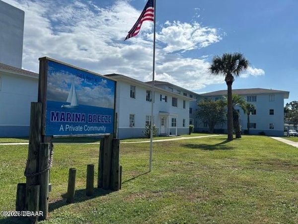 500 S Beach Street, Unit B3, Daytona Beach, FL 32114