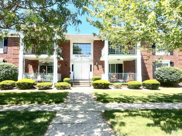 1750 monticello Street, Trenton, MI 48183