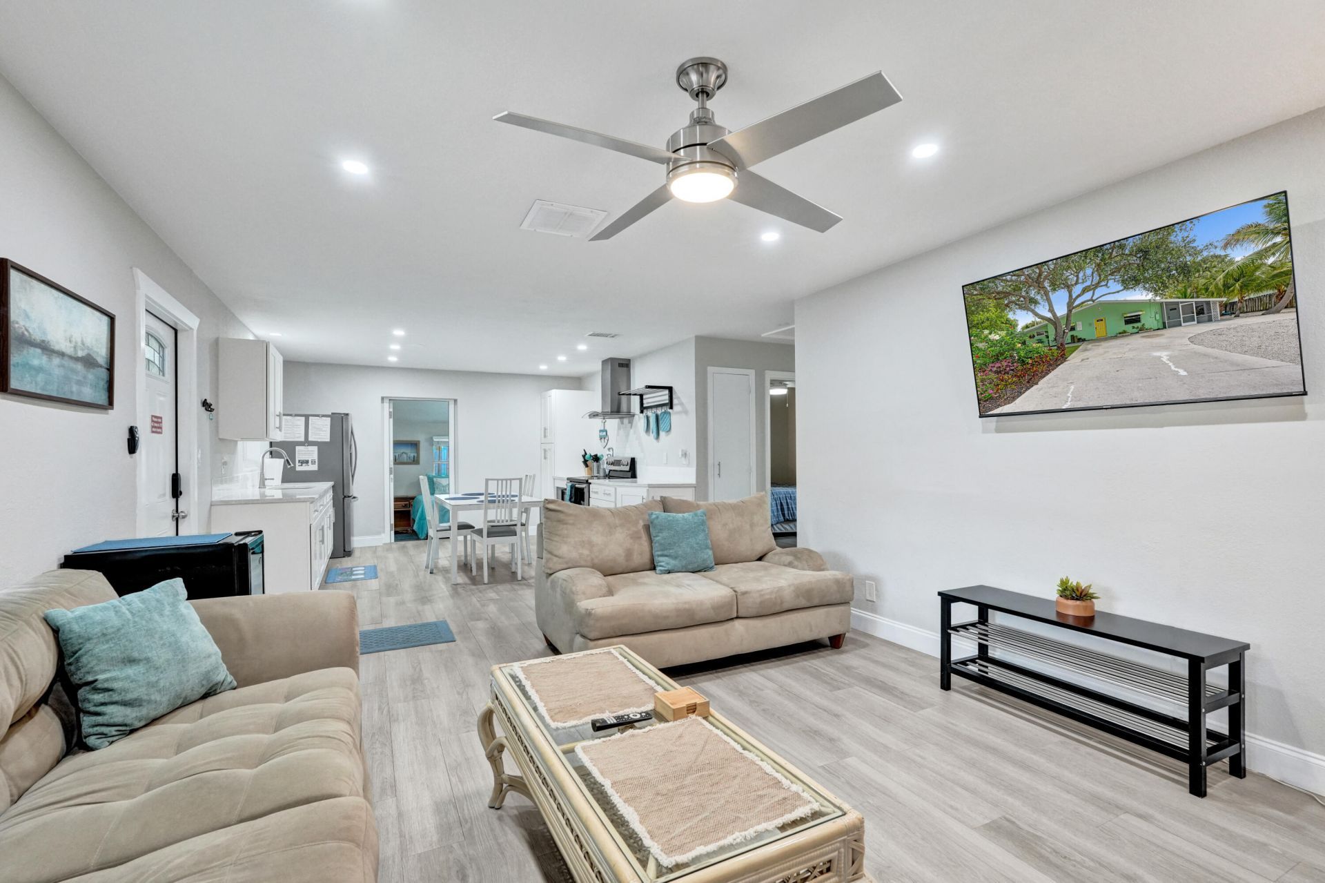 1947 Holman Drive, North Palm Beach, FL 33408 Photo