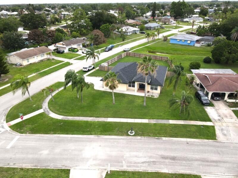 201 NE Faring Avenue, Port Saint Lucie, FL 34983 Photo