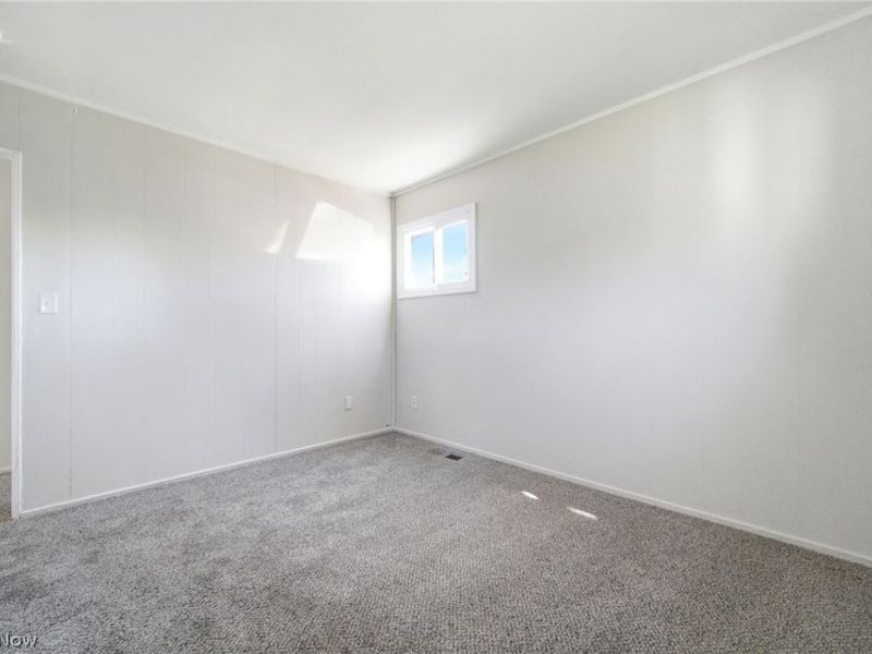 4316 Charleston Avenue, Lorain, OH 44055 Photo 13