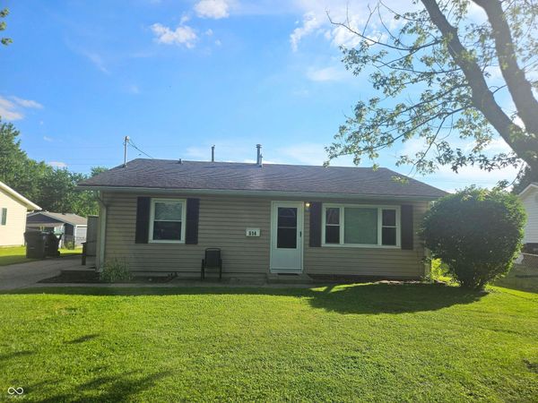 514 Elmhurst Place , Whiteland, IN 46184