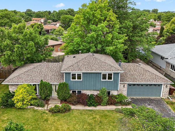 16154 85th Avenue , Tinley Park, IL 60487