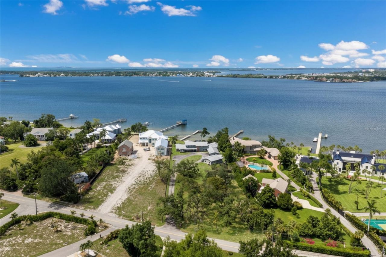 4900 Riverview Boulevard, Bradenton, FL 34209 Photo