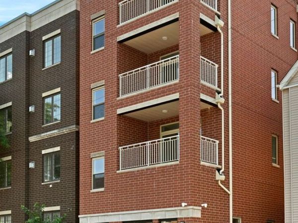 3545 W Belmont Avenue , Unit 2, Chicago, IL 60618