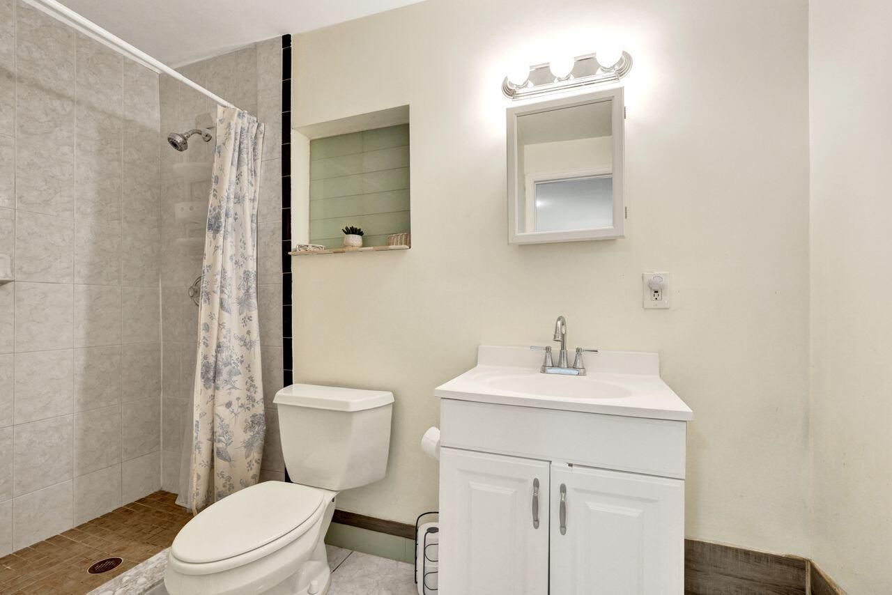 1718 Ridge Road, North Palm Beach, FL 33408 Photo