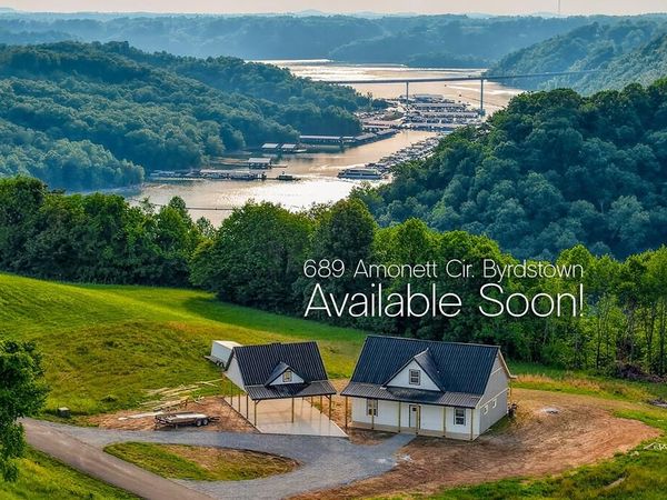 689 Amonett Circle, Byrdstown, TN 38549
