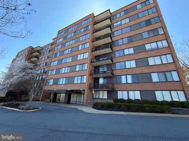 4390 LORCOM LANE, Unit 404, ARLINGTON, VA 22207