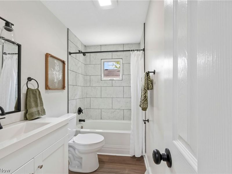 1270 Chandler Avenue, Akron, OH 44314 Photo 9