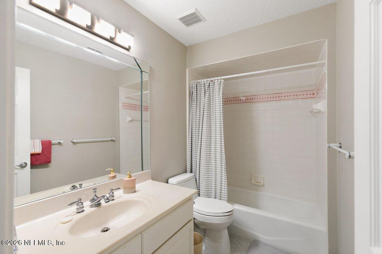 953 Shipwatch Drive E, Jacksonville, FL 32225 Photo