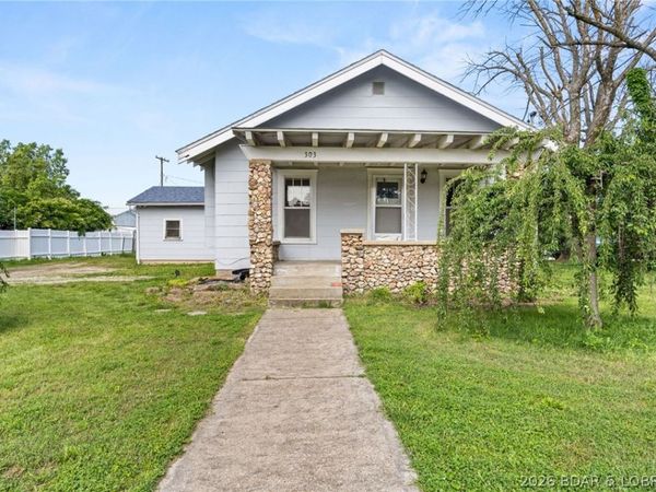 303 Hickory Street , Stover, MO 65078