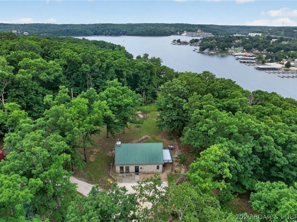 623 Timber Ridge Road , Sunrise Beach, MO 65079