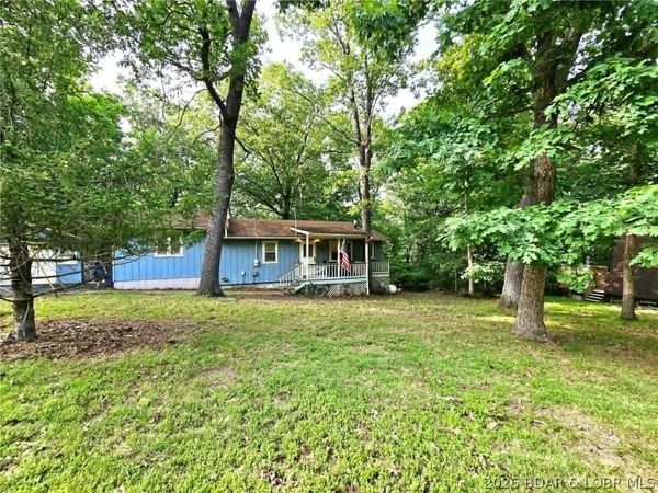 23 Lake Road , Rocky Mount, MO 65072