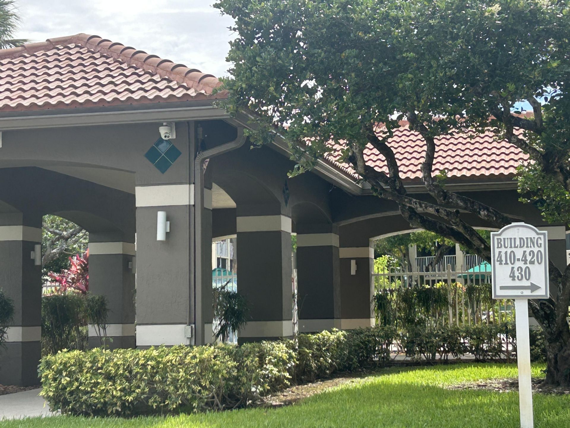410 S Park, Unit 1-204, Hollywood, FL 33021 Photo