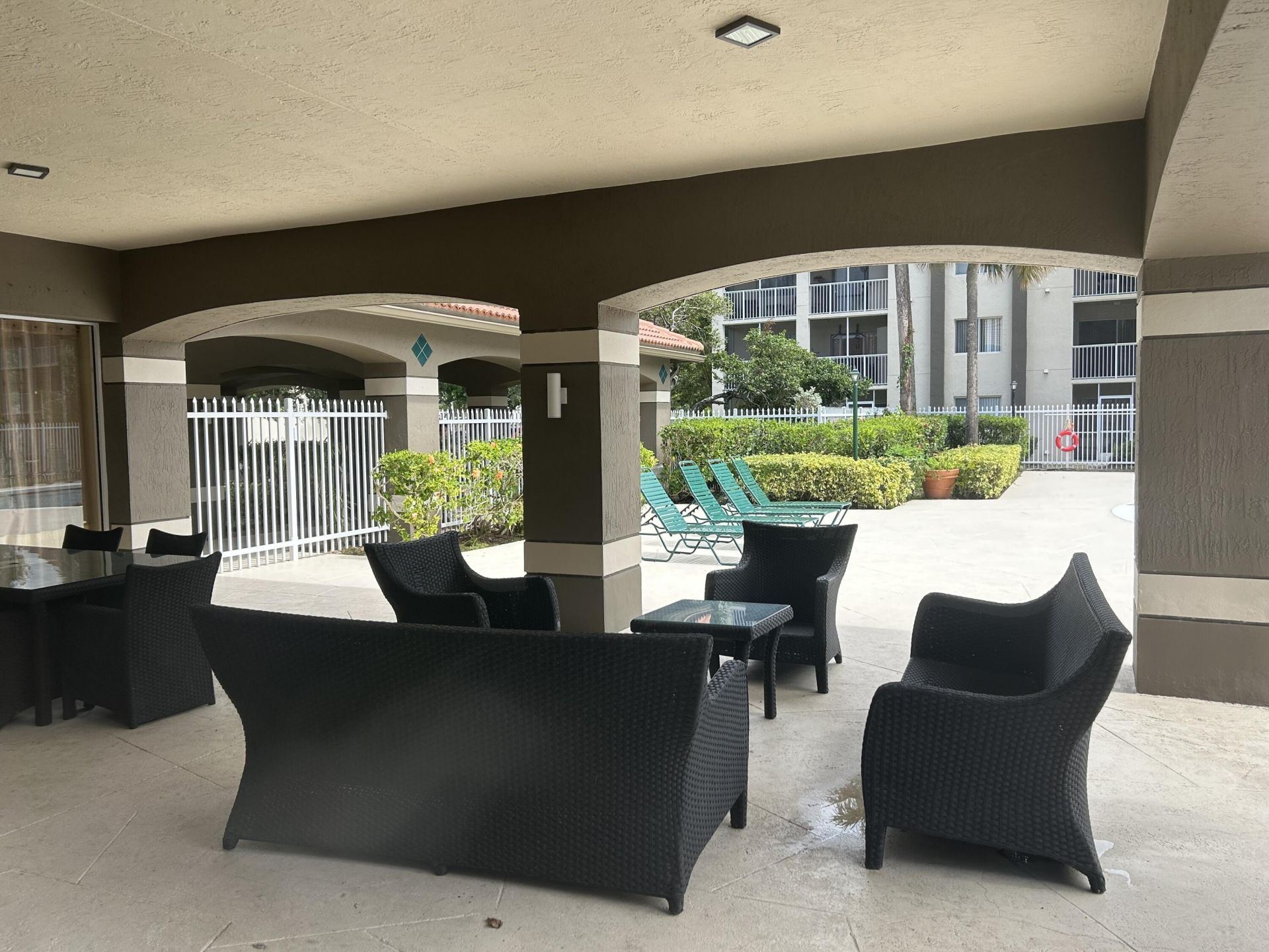 410 S Park, Unit 1-204, Hollywood, FL 33021 Photo