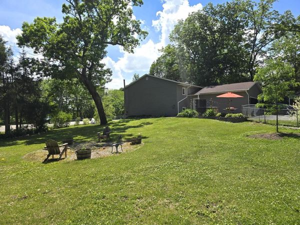 2505 E Lake Shore DRIVE, Twin Lakes, WI 53181