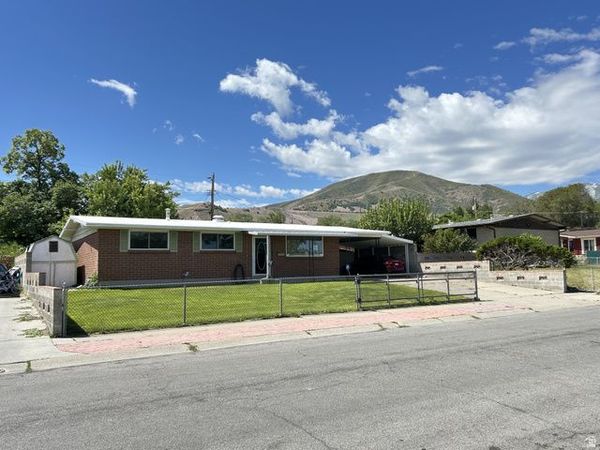 8859 W HELEN DR S, Unit 752, Magna, UT 84044
