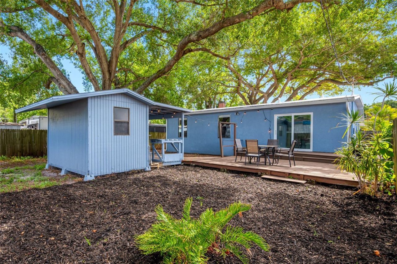 5044 Betty Street N, Saint Petersburg, FL 33709 Photo