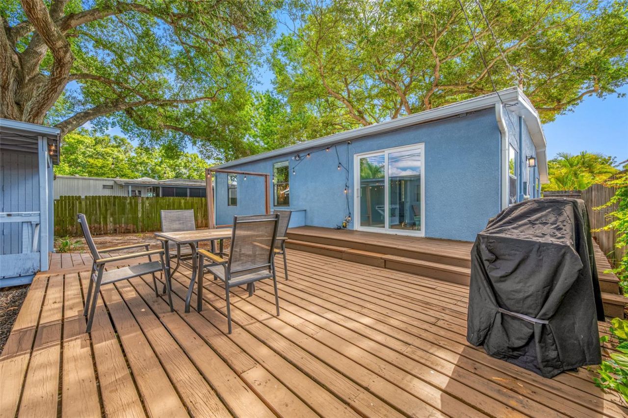 5044 Betty Street N, Saint Petersburg, FL 33709 Photo