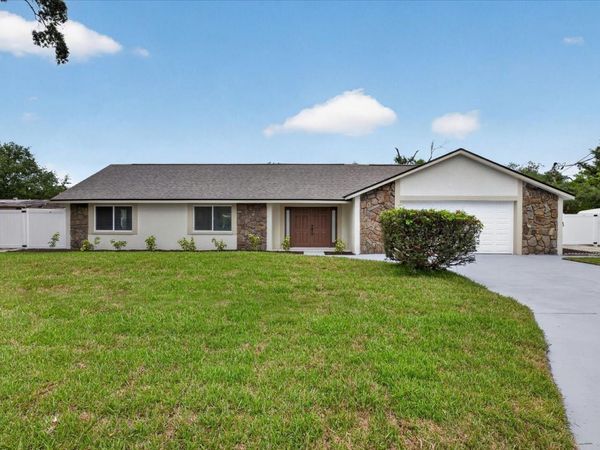 5302 E 14TH AVENUE, TAMPA, FL 33619