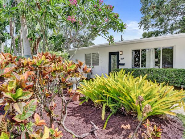1528 NE 28th Drive, Wilton Manors, FL 33334