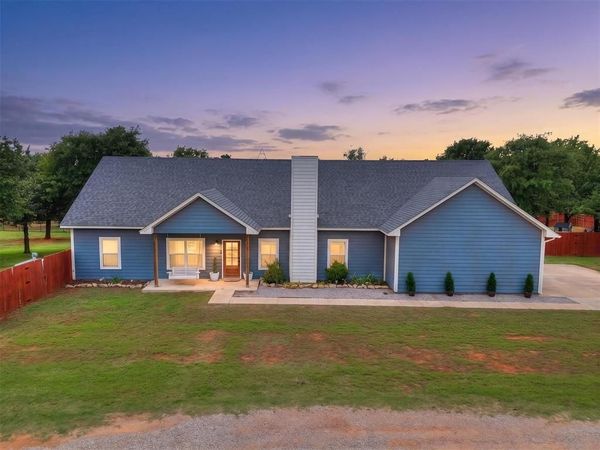 12035 Old Homestead Trail, Guthrie, OK 73044