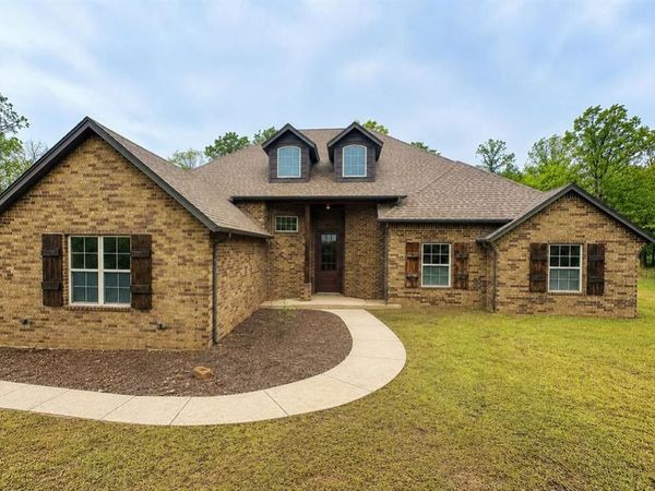 22422 Flying Hawk Trail, Luther, OK 73054