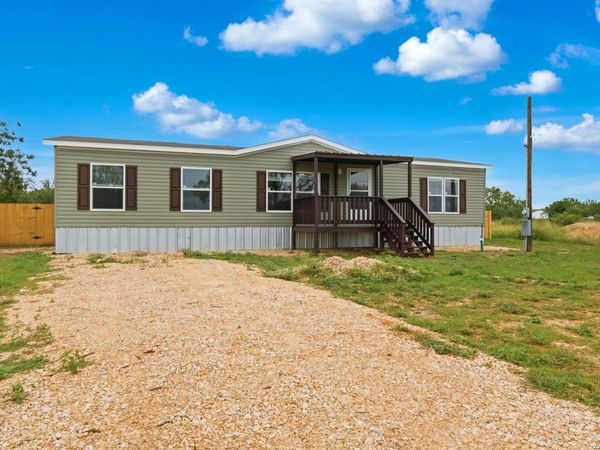 11859 Jarratt Rd, Atascosa, TX 78002