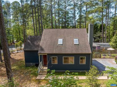 942 JEFFERSON DR , Palmyra, VA 22963