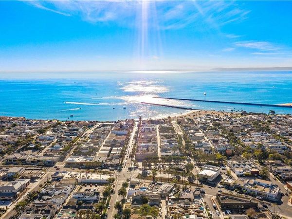 415 Marguerite Avenue, Corona Del Mar, CA 92625