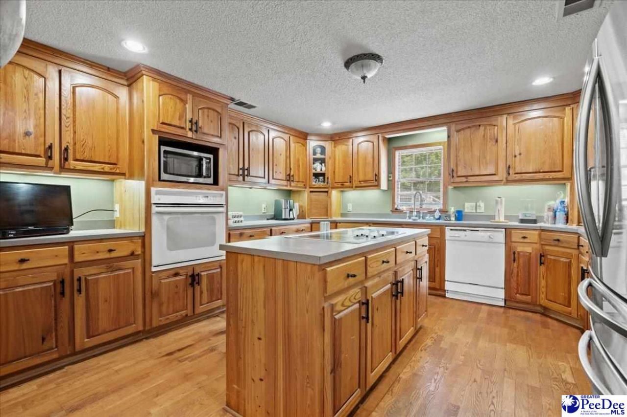 546 W Ralph Lane Photo 12