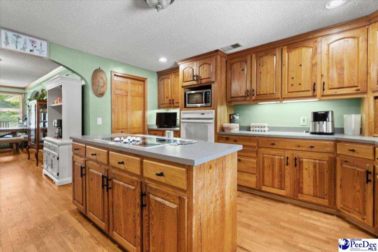 546 W Ralph Lane Photo 14
