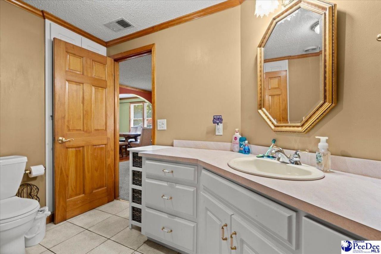 546 W Ralph Lane Photo 25