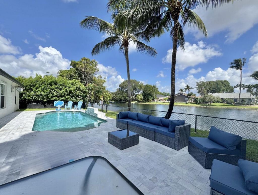 6327 Terra Rosa Circle, Boynton Beach, FL 33472 Photo
