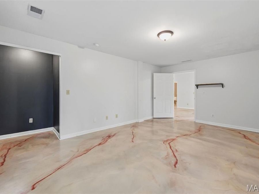 Property Image 76