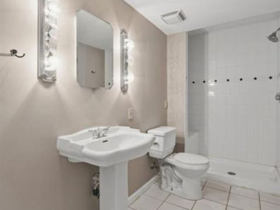 Property Image 79