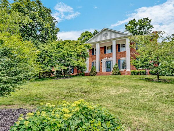 58 Stonehaven LN , Blue Ridge, VA 24064