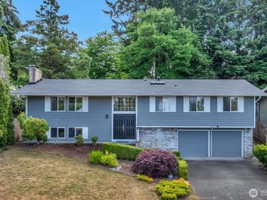 32212 25th Ave SW , Federal Way, WA 98023