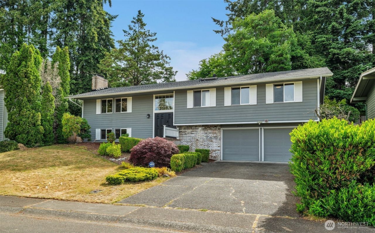 32212 25th Ave SW , Federal Way, WA 98023