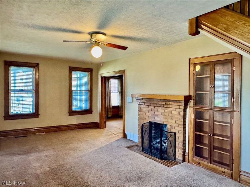 307 Florence Street, Belpre, OH 45714 Photo 5