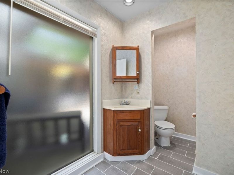 161 Canterbury Road, Elyria, OH 44035 Photo 4