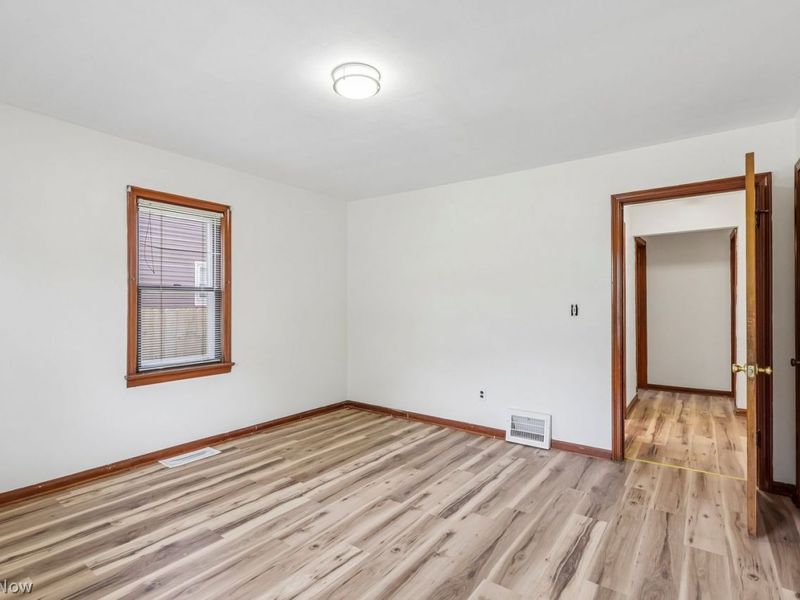 1743 E 36th Street, Lorain, OH 44055 Photo 19