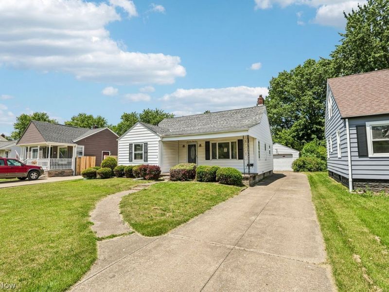 1743 E 36th Street, Lorain, OH 44055 Photo 2