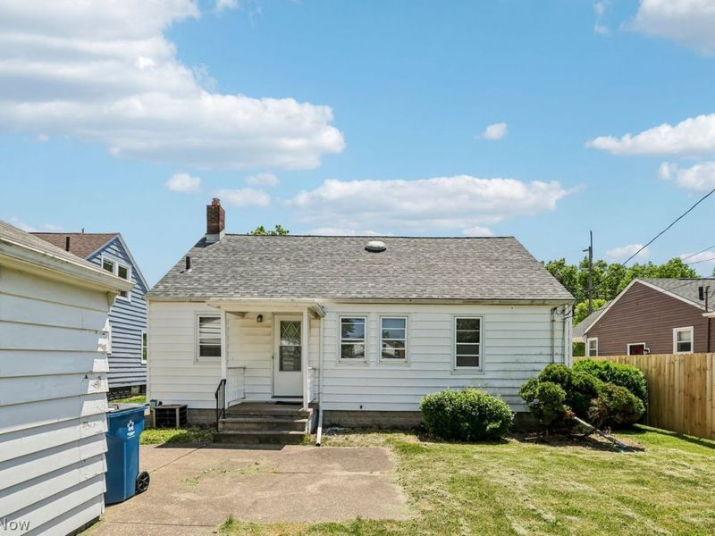 1743 E 36th Street, Lorain, OH 44055 Photo 25
