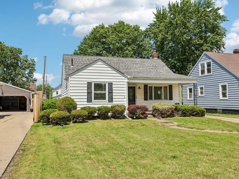 1743 E 36th Street, Lorain, OH 44055 Photo 3
