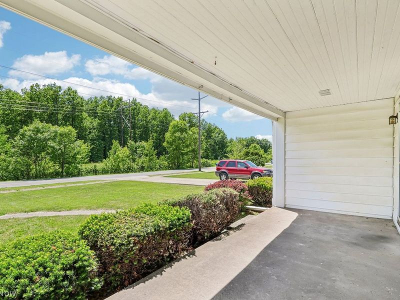 1743 E 36th Street, Lorain, OH 44055 Photo 5