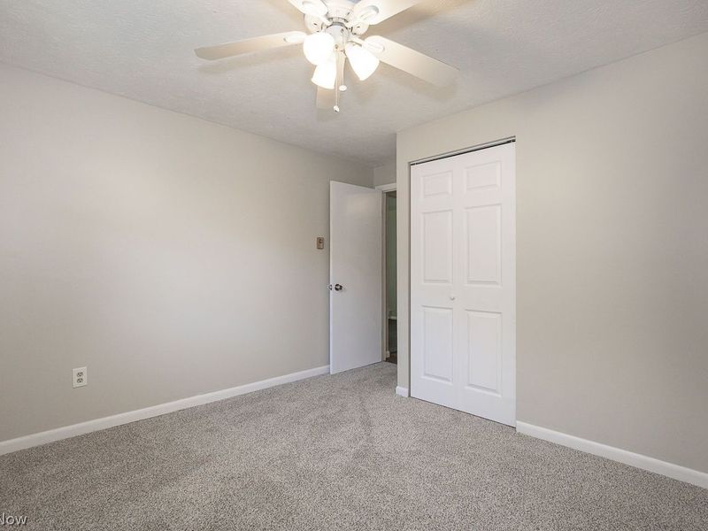 137 Valley Forge Circle, Elyria, OH 44035 Photo 14